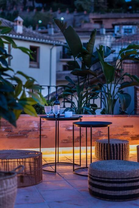 Suites Jardines De La Alhambra Гранада Экстерьер фото